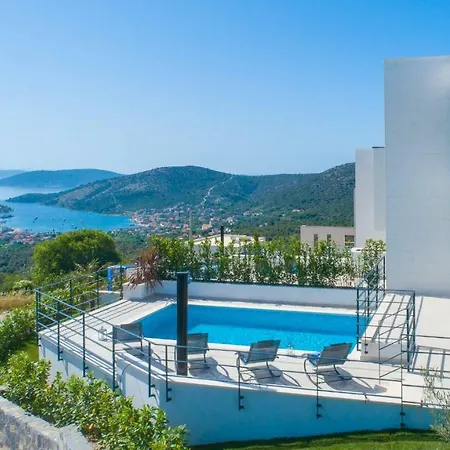 View Villas Collection Vinisce Exterior photo