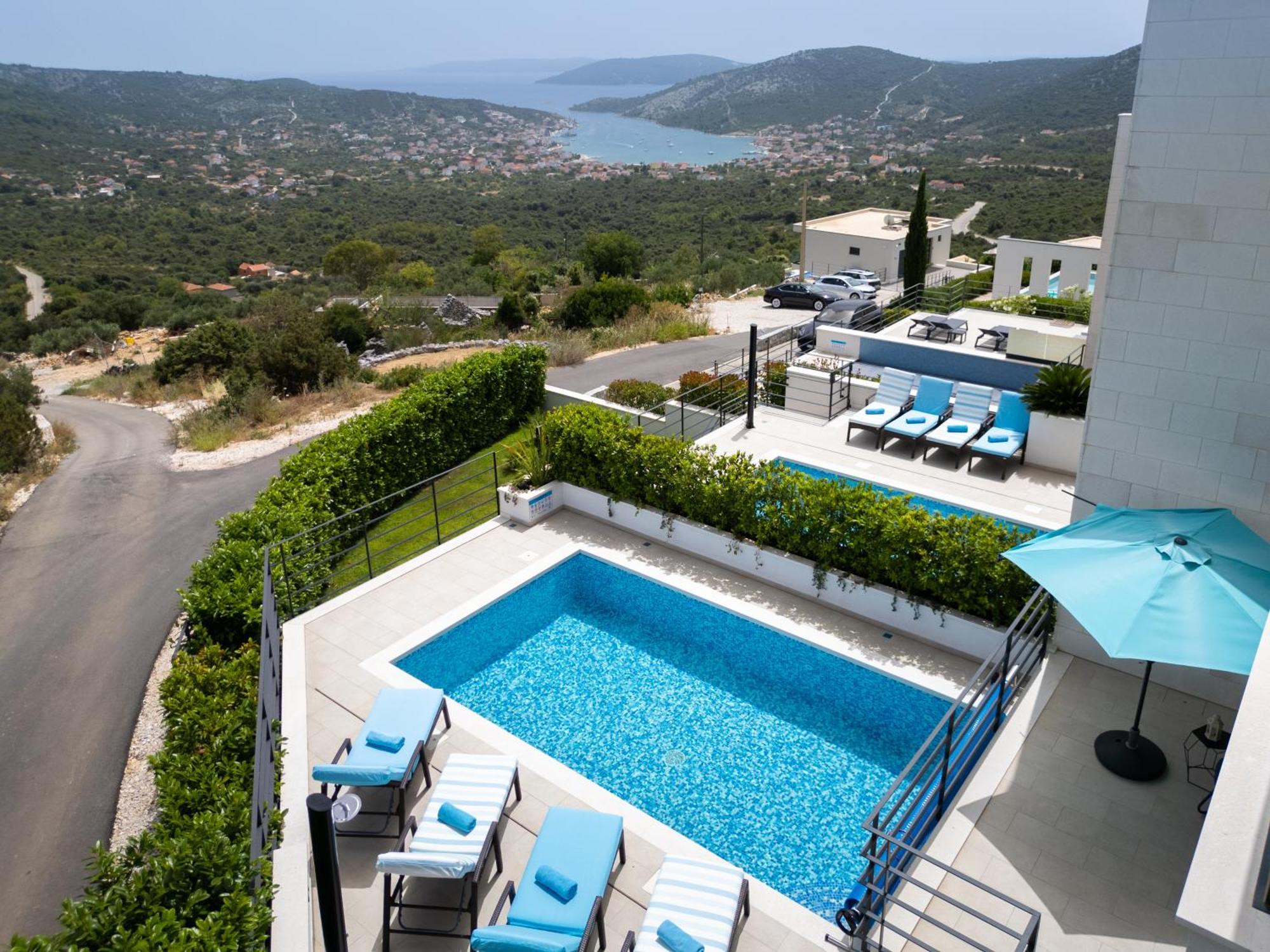 View Collection Villa *