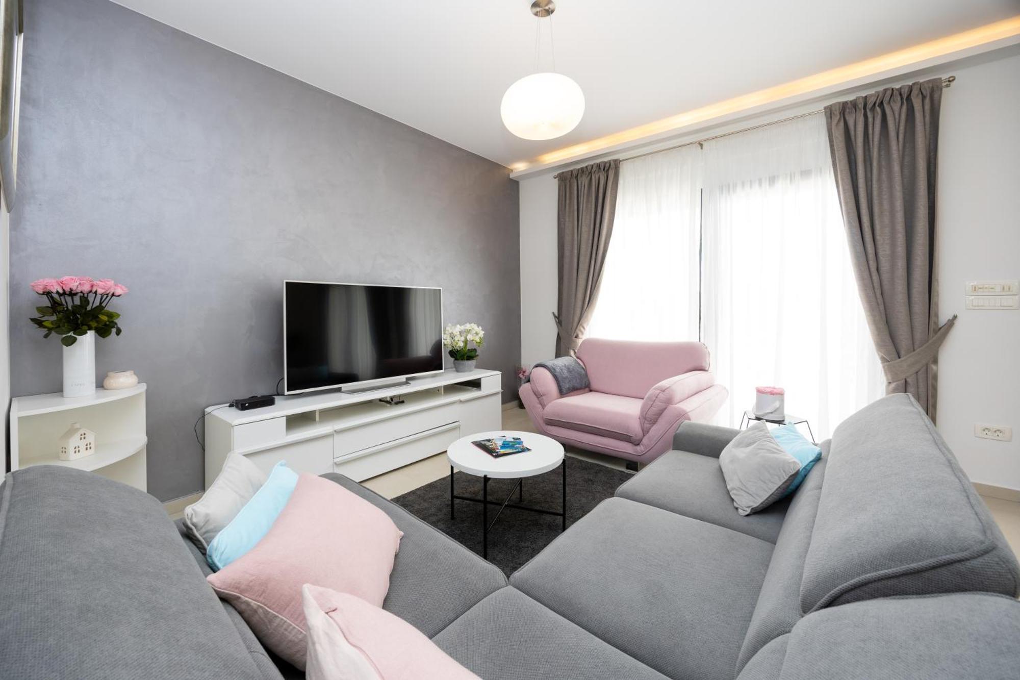 Villa View Collection